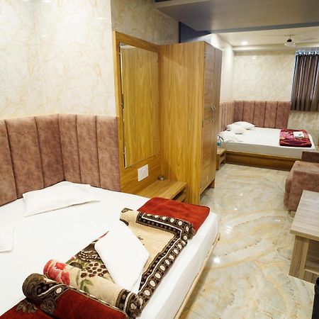 Hotel New Sundaram 150 Mtrs From Dargah Ajmer Esterno foto