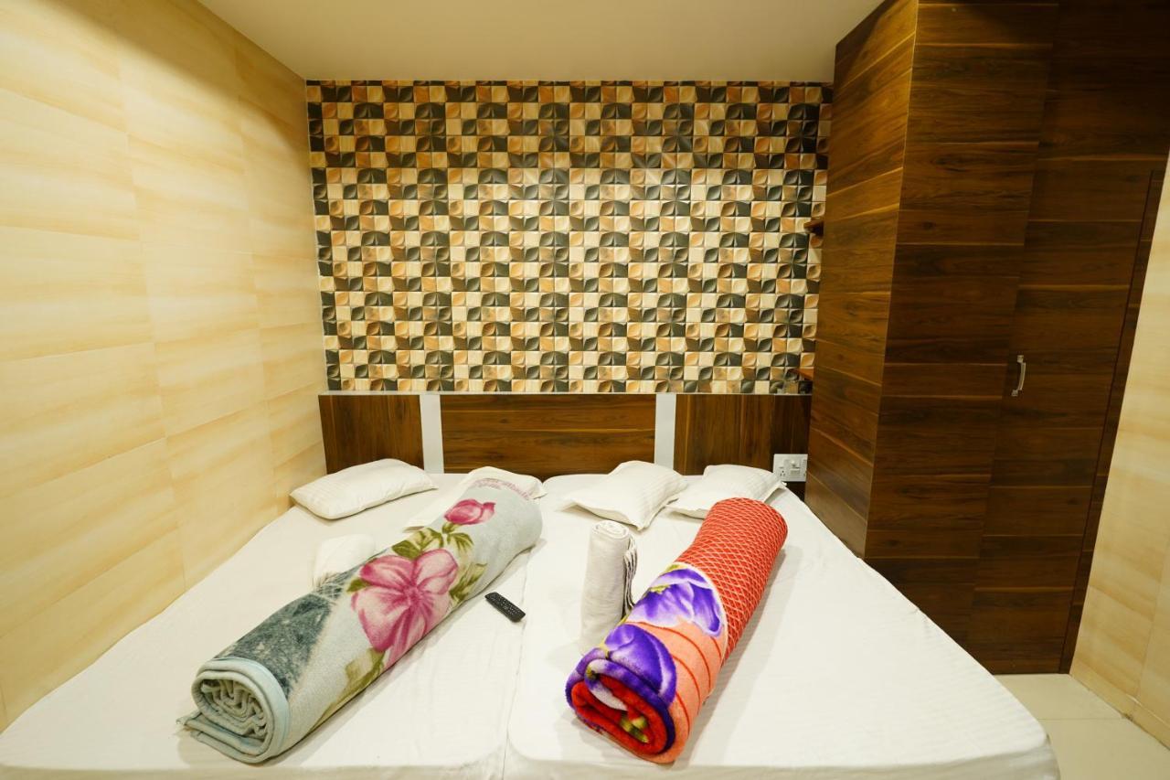 Hotel New Sundaram 150 Mtrs From Dargah Ajmer Esterno foto