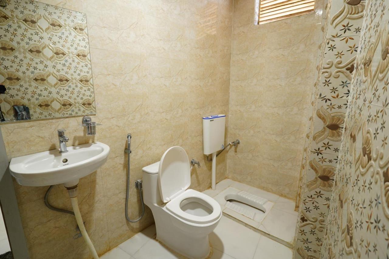 Hotel New Sundaram 150 Mtrs From Dargah Ajmer Esterno foto
