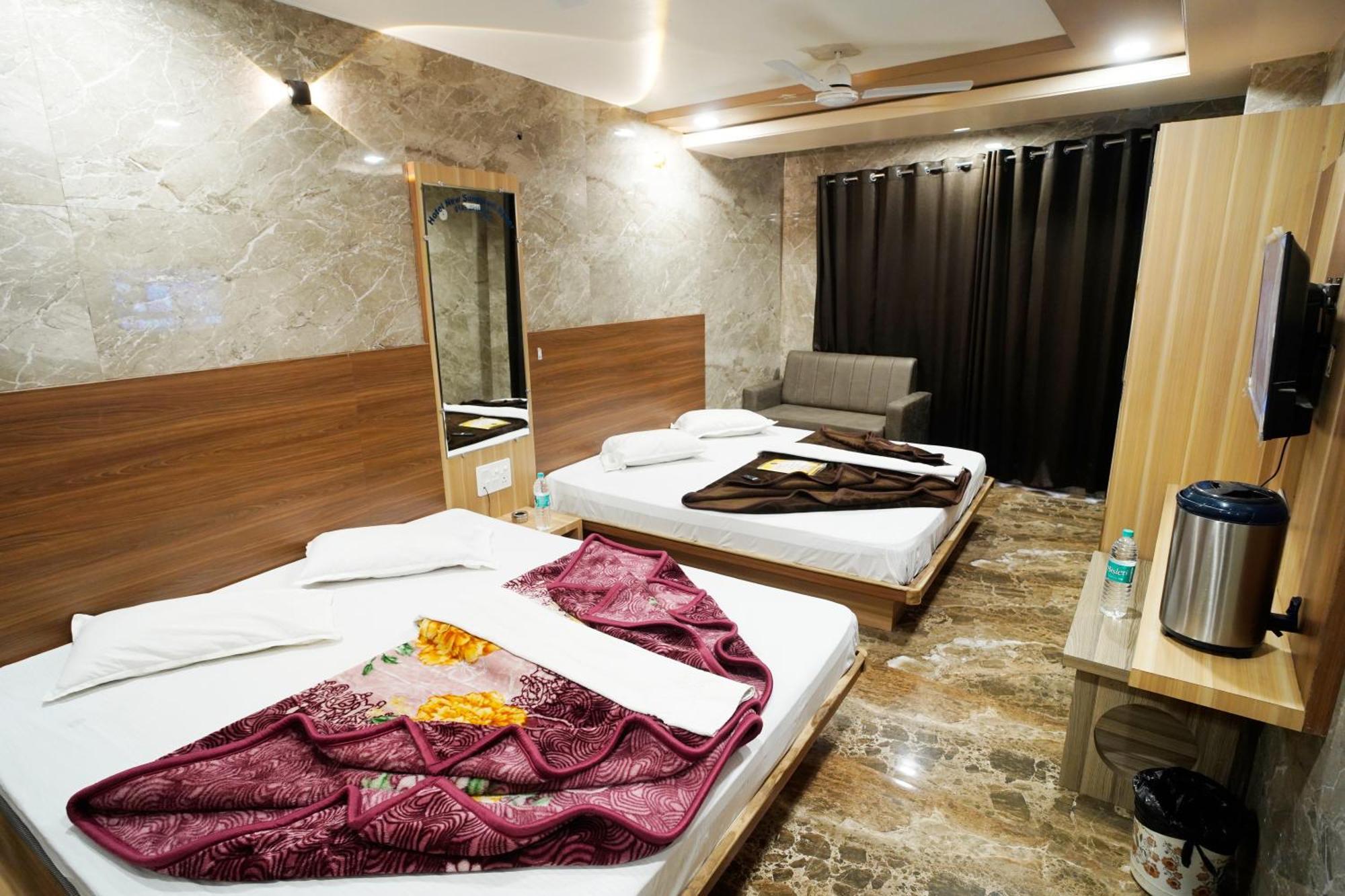 Hotel New Sundaram 150 Mtrs From Dargah Ajmer Esterno foto