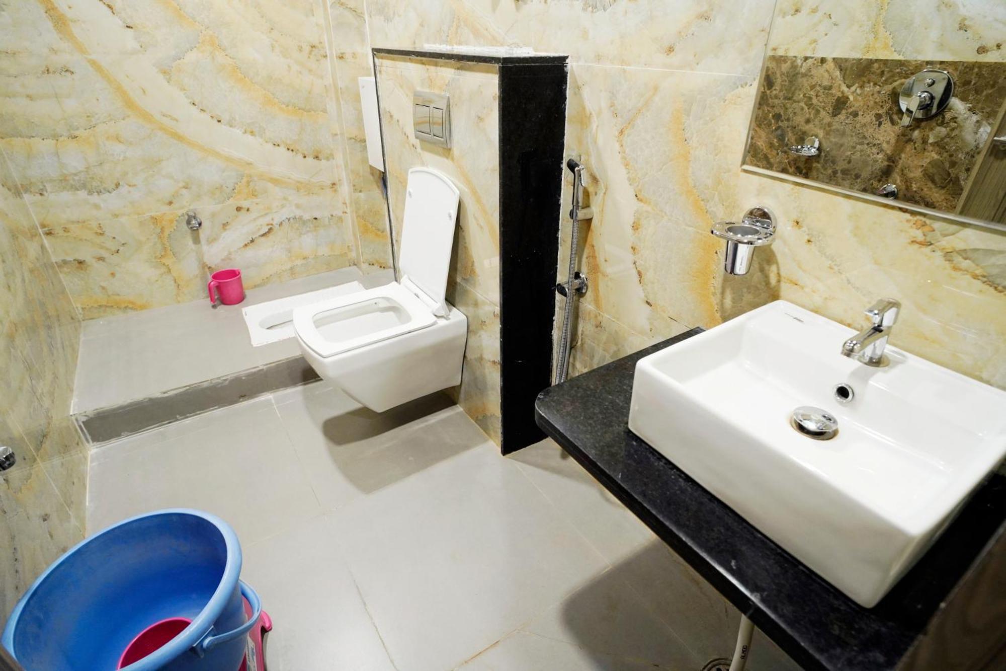 Hotel New Sundaram 150 Mtrs From Dargah Ajmer Esterno foto