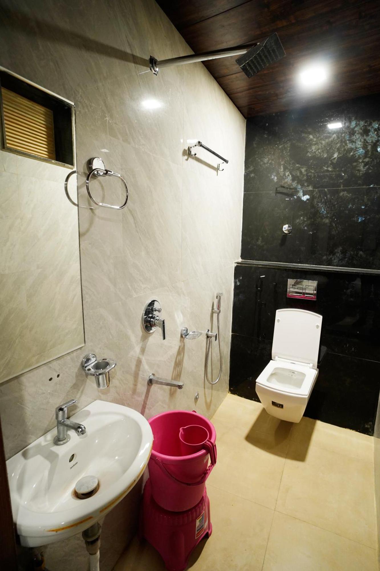 Hotel New Sundaram 150 Mtrs From Dargah Ajmer Esterno foto